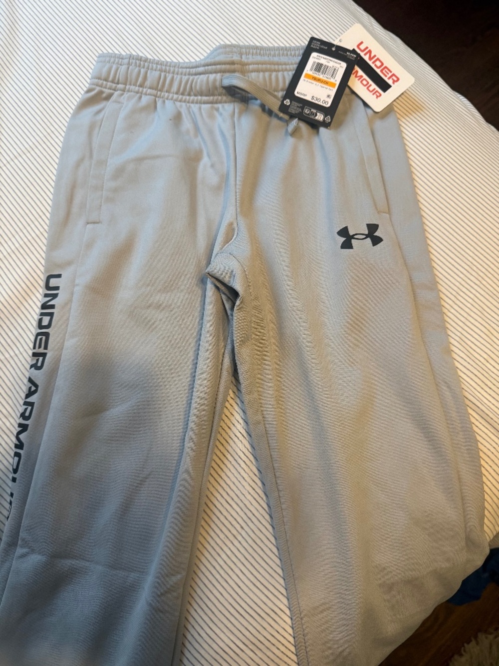 Under Armour New With Tags boy’s active pants